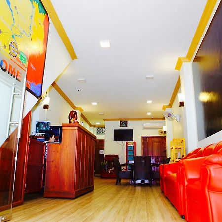 Dynsey Boutique Hotel Пномпень Экстерьер фото